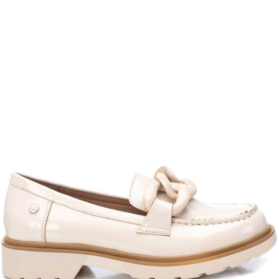 XTI Xti Cream Patent Loafers Clearance