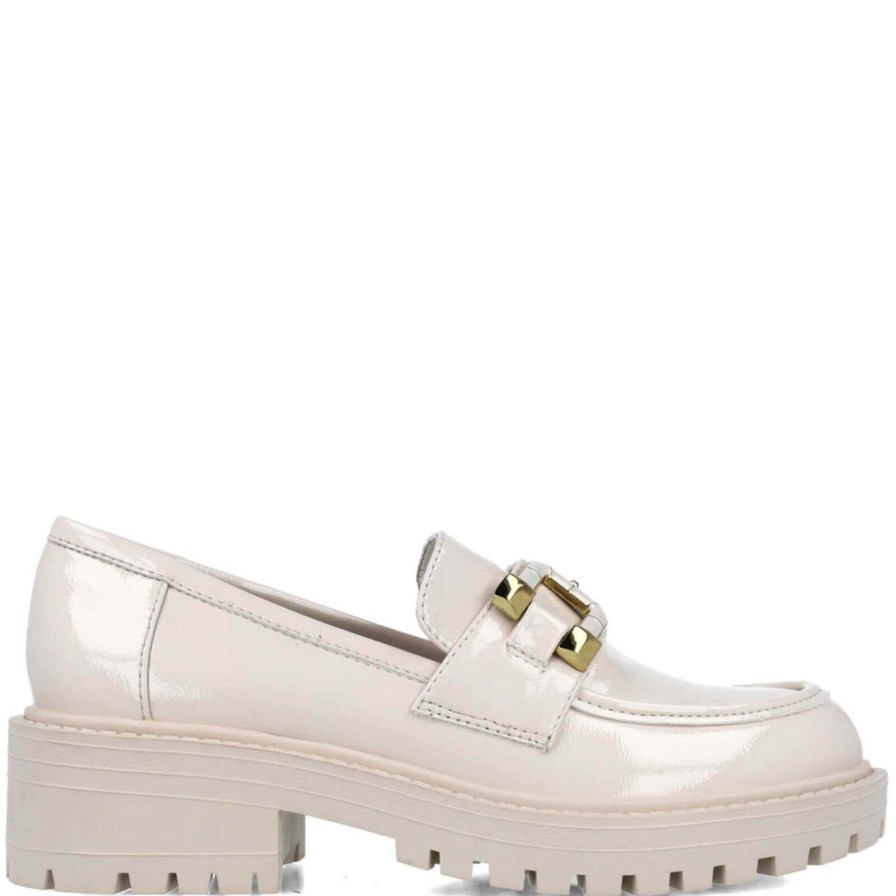 Menbur Menbur Cream Patent Slip On Loafers New