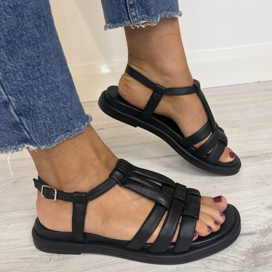 Wonders Wonders Black Leather Flat Sandals New